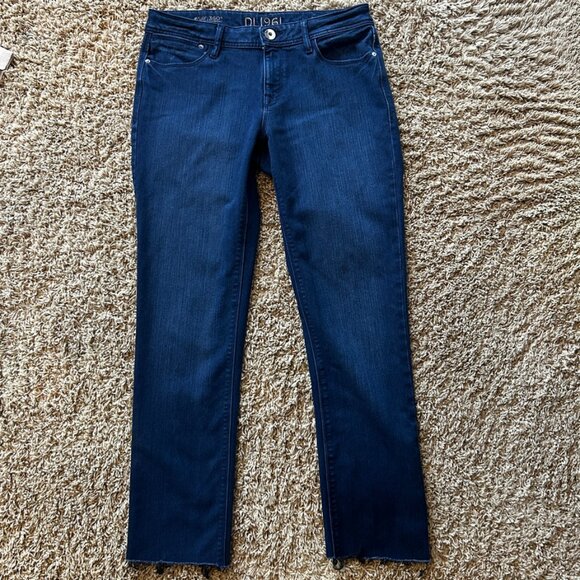 DL1961 Denim - DL 1961 Coco Mid Rise Curvy Straight-Leg Jeans in Women's Size 29 Raw Hem